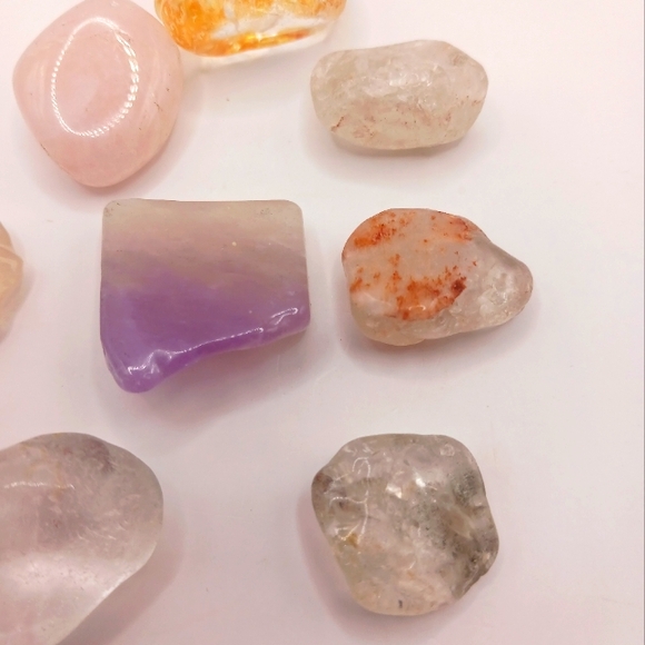 Quartz Crystals Tumbles with Inclusions Bundle of Lot of 9 - Picture 3 of 11